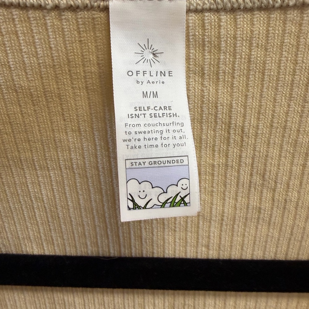 Offline by Aerie Ribbed Cropped Long Sleeve Top Cream Size M - Picture 2 of 6